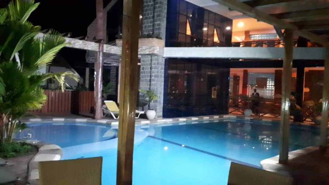 ホテルVip Palace 2 Goma エクステリア 写真